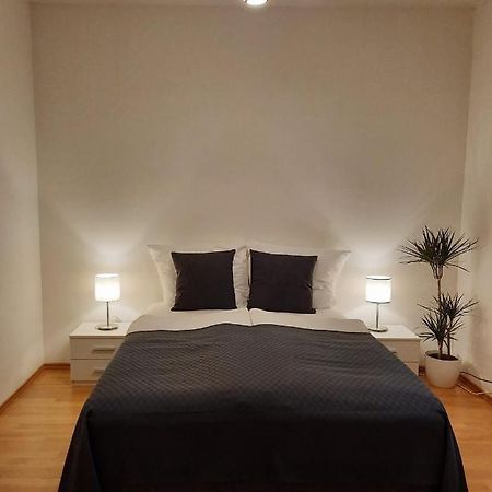 Apartment Prague-2 Rooms Free Parking Exterior foto